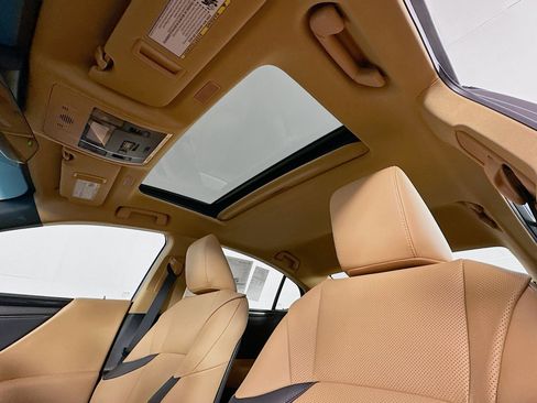 New 2025 Lexus ES 350 image 23