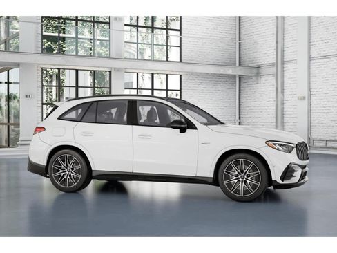Used 2025 Mercedes-Benz GLC 43 AMG 4MATIC image 13