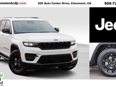 Certified 2025 Jeep Grand Cherokee Altitude