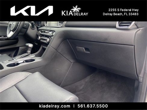 Certified 2022 Kia Sportage EX w/ EX Technology Package image 11