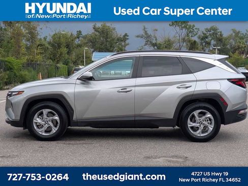 Certified 2024 Hyundai Tucson SEL FWD image 2