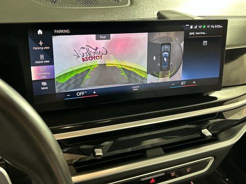 Used 2023 BMW X7 xDrive40i w/ M Sport Package image 18