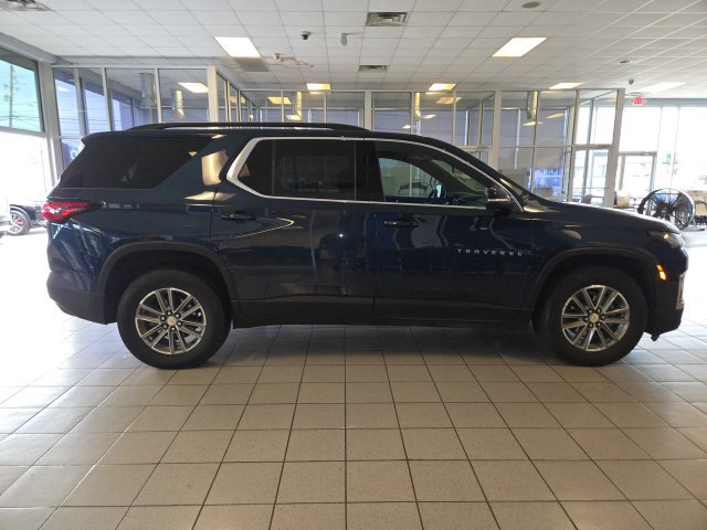 Used 2022 Chevrolet Traverse LT AWD/4WD image 9