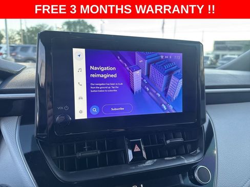 Used 2024 Toyota Corolla SE w/ SE Convenience Package FWD image 19