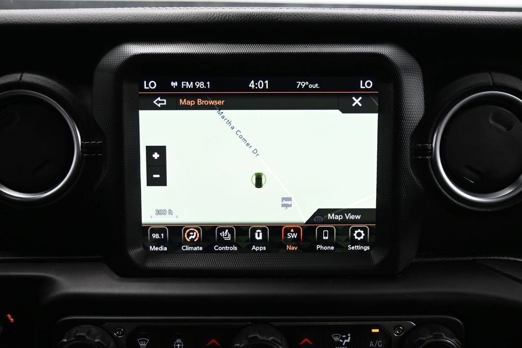 Used 2022 Jeep Wrangler Unlimited Sahara w/ Cold Weather Group AWD/4WD image 20