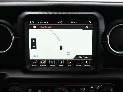 Used 2022 Jeep Wrangler Unlimited Sahara w/ Cold Weather Group AWD/4WD image 20