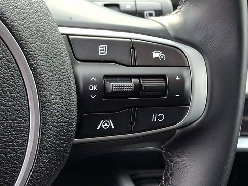 Certified 2024 Kia Sportage EX image 23