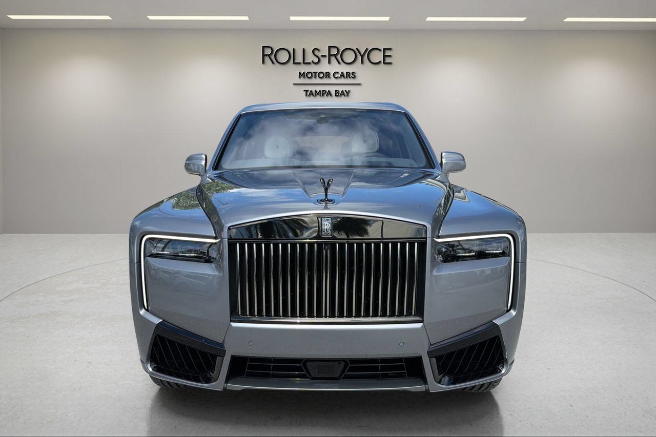 New 2027 Rolls-Royce Cullinan Black Badge AWD/4WD image 9