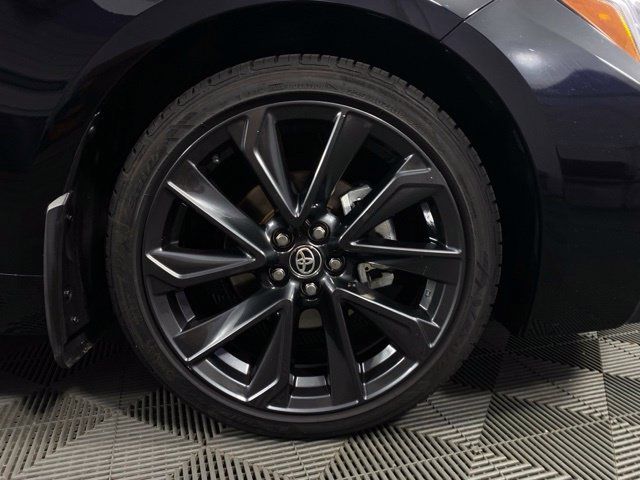 Used 2025 Toyota Corolla SE FWD image 11