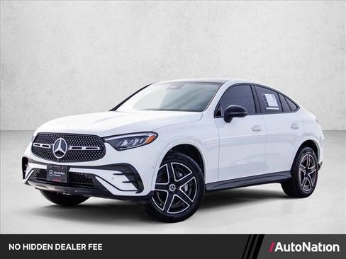 Certified 2024 Mercedes-Benz GLC 300 4MATIC image 1