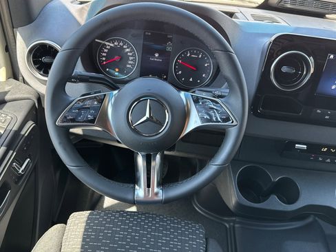 New 2025 Mercedes-Benz Sprinter 2500 image 15
