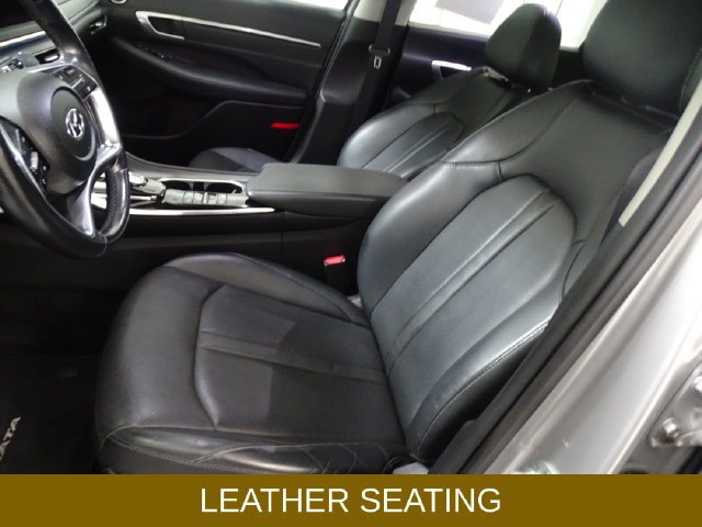 Used 2020 Hyundai Sonata Limited FWD image 2