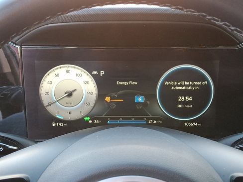 Used 2022 Hyundai Elantra Limited w/ Cargo Package image 25