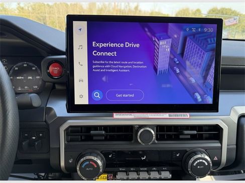 Used 2024 Toyota Tacoma TRD Sport image 28