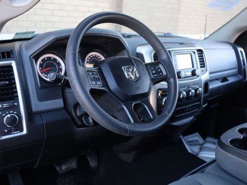 Used 2020 RAM 1500 Classic SLT AWD/4WD image 14