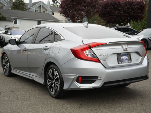Used 2016 Honda Civic EX-L image 3