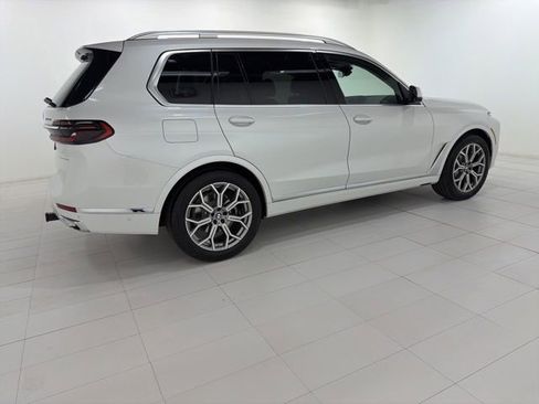 Certified 2024 BMW X7 xDrive40i AWD/4WD image 6