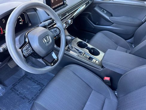 Used 2023 Honda Civic LX image 4