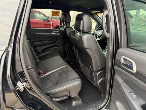 Used 2021 Jeep Grand Cherokee Altitude image 11