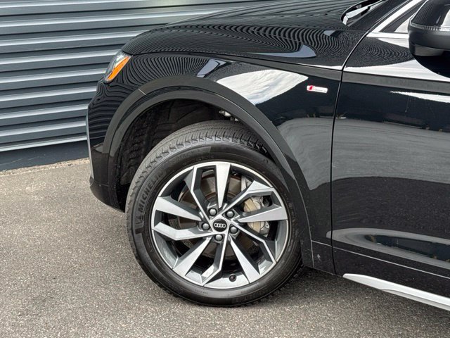 Used 2023 Audi Q5 2.0T Premium AWD/4WD image 12
