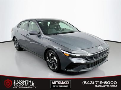 Used 2025 Hyundai Elantra SEL