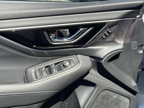 Used 2024 Subaru Outback Limited image 42