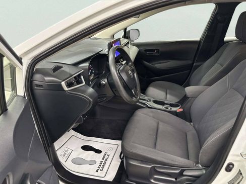 Used 2023 Toyota Corolla LE FWD image 12