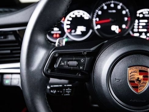 Certified 2023 Porsche Panamera image 17