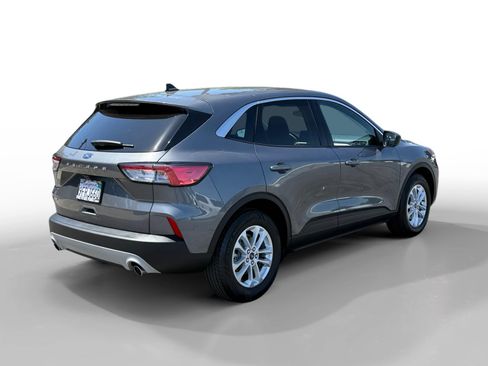Used 2022 Ford Escape SE w/ Convenience Package FWD image 5