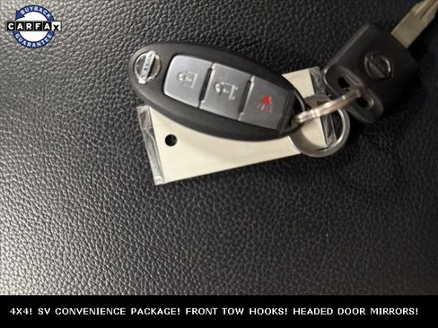 Used 2018 Nissan Titan SV w/ SV Convenience Package image 34