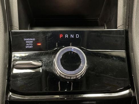 Used 2023 Jeep Grand Cherokee L Limited image 21