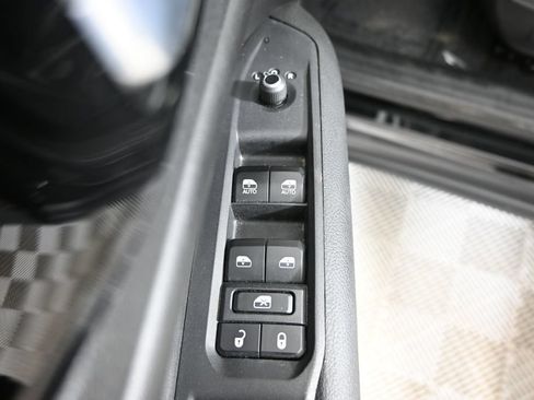 Used 2024 Jeep Compass Trailhawk AWD/4WD image 19