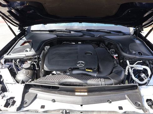 Used 2021 Mercedes-Benz E 350 Sedan w/ Premium Package image 23