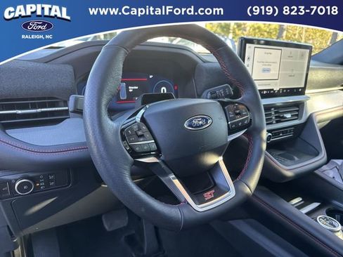 Certified 2025 Ford Explorer ST image 24