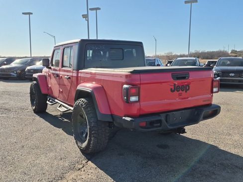 Used 2021 Jeep Gladiator Sport image 4