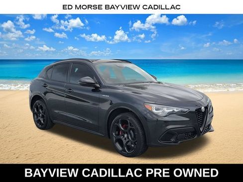Used 2024 Alfa Romeo Stelvio Veloce AWD/4WD image 8