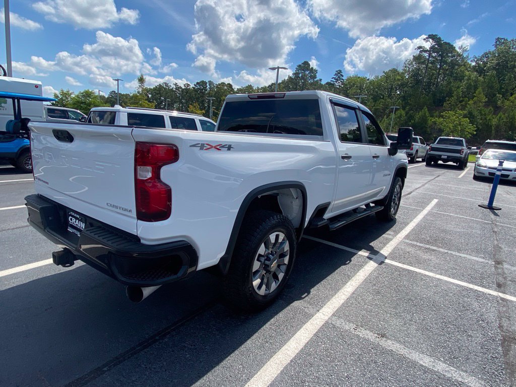 Used 2024 Chevrolet Silverado 2500 Custom w/ Custom Value Package AWD/4WD image 7