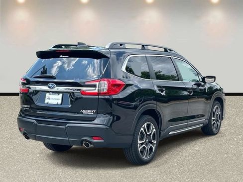 Used 2023 Subaru Ascent Limited AWD/4WD image 5
