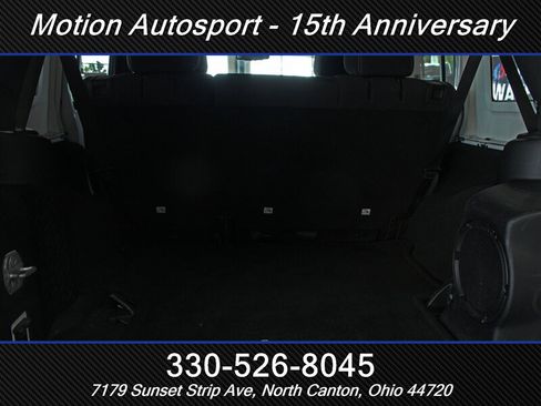 Used 2013 Jeep Wrangler Unlimited Rubicon w/ Connectivity Group AWD/4WD image 10