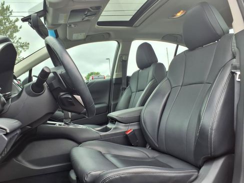 Used 2022 Subaru Legacy Limited image 6