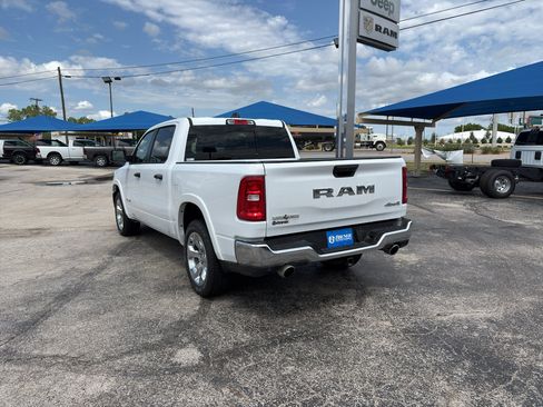 Used 2025 RAM 1500 Lone Star AWD/4WD image 7