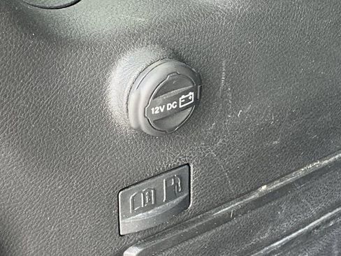 Used 2024 Jeep Wrangler Unlimited AWD/4WD image 8