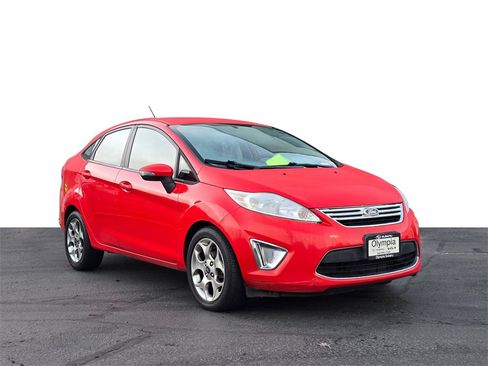 Used 2012 Ford Fiesta SEL image 1