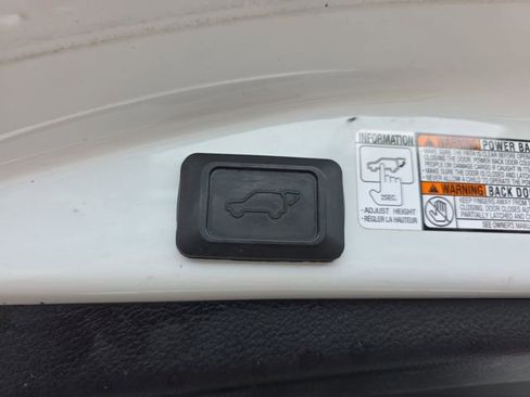 Used 2018 Toyota RAV4 Limited w/ Advanced Technology Package FWD image 43
