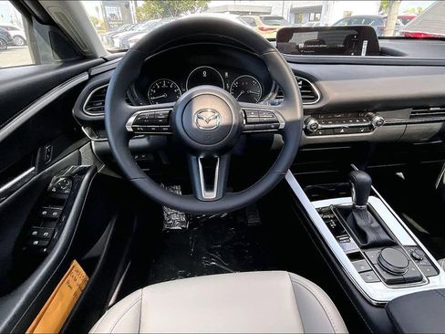 Used 2025 MAZDA CX-30 AWD 2.5 S w/ Preferred Package image 5