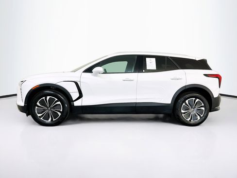 Used 2024 Chevrolet Blazer EV LT AWD/4WD image 4