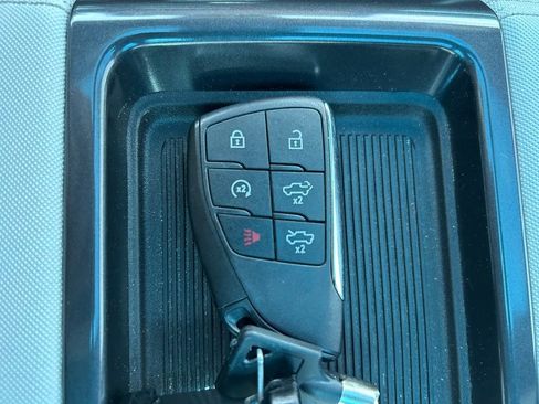 Used 2022 GMC Hummer EV Edition 1 w/ LPO, Illumination Package AWD/4WD image 45