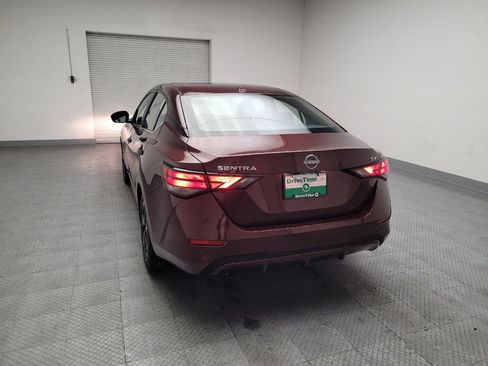Used 2024 Nissan Sentra SV FWD image 6