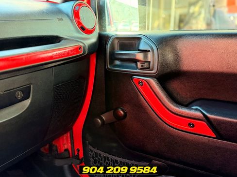 Used 2018 Jeep Wrangler Unlimited Sport AWD/4WD image 22