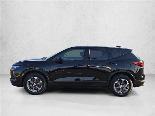 Used 2026 Chevrolet Blazer LT FWD image 9